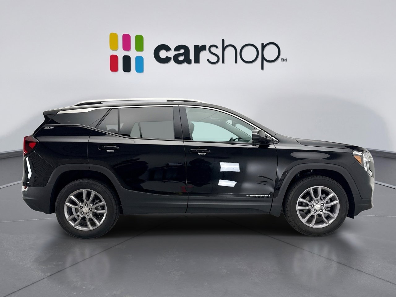Used 2024 GMC Terrain SLT w/ Infotainment Package II AWD/4WD image 6