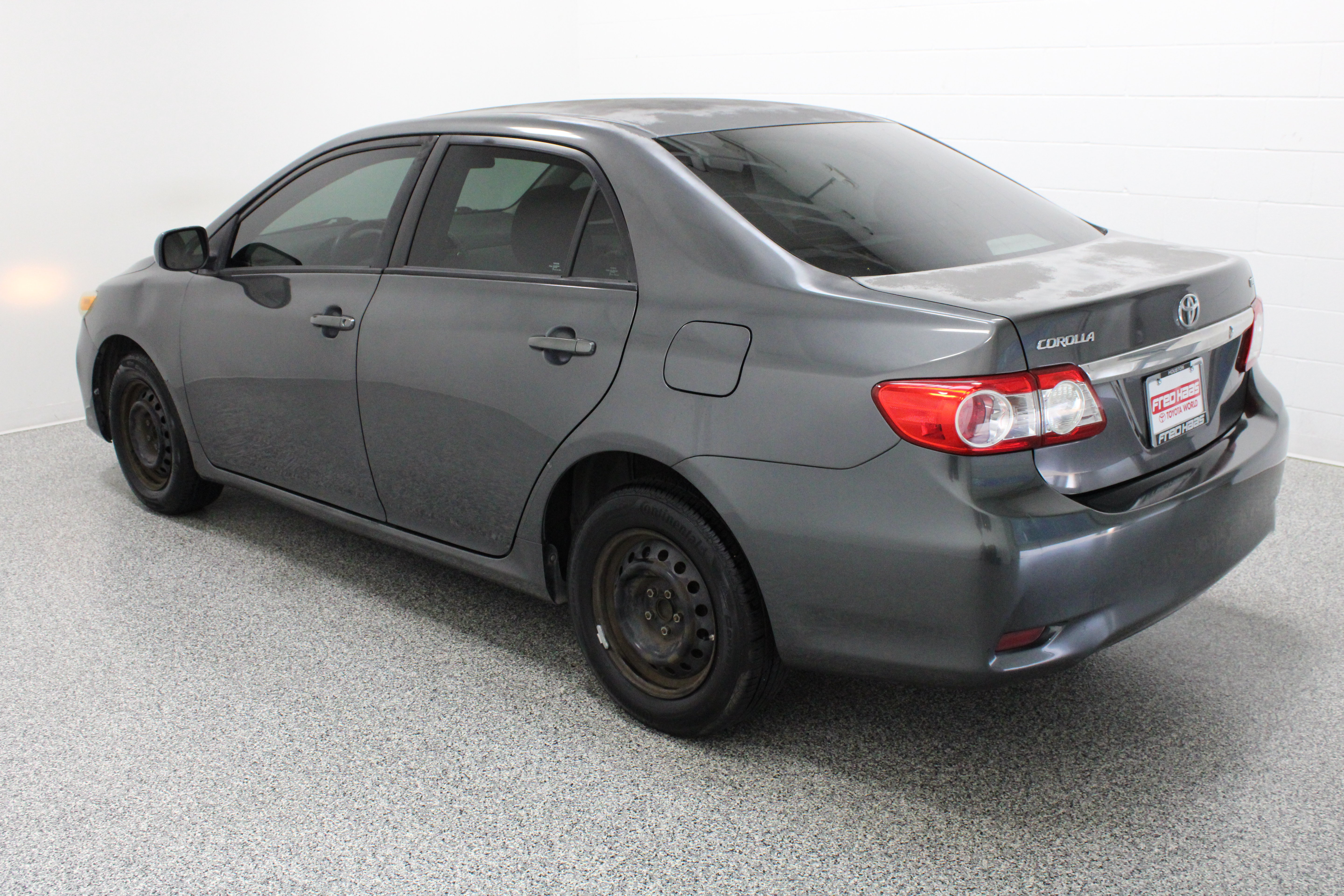 Used 2011 Toyota Corolla LE FWD image 9