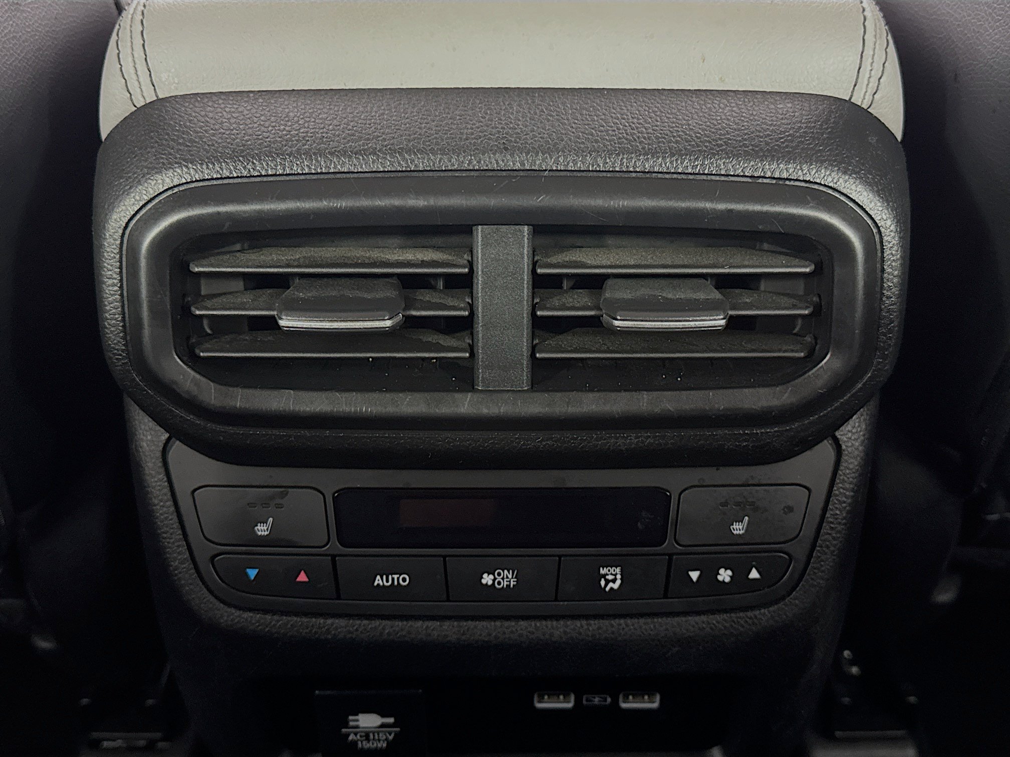 Certified 2023 Honda Pilot Elite image 27