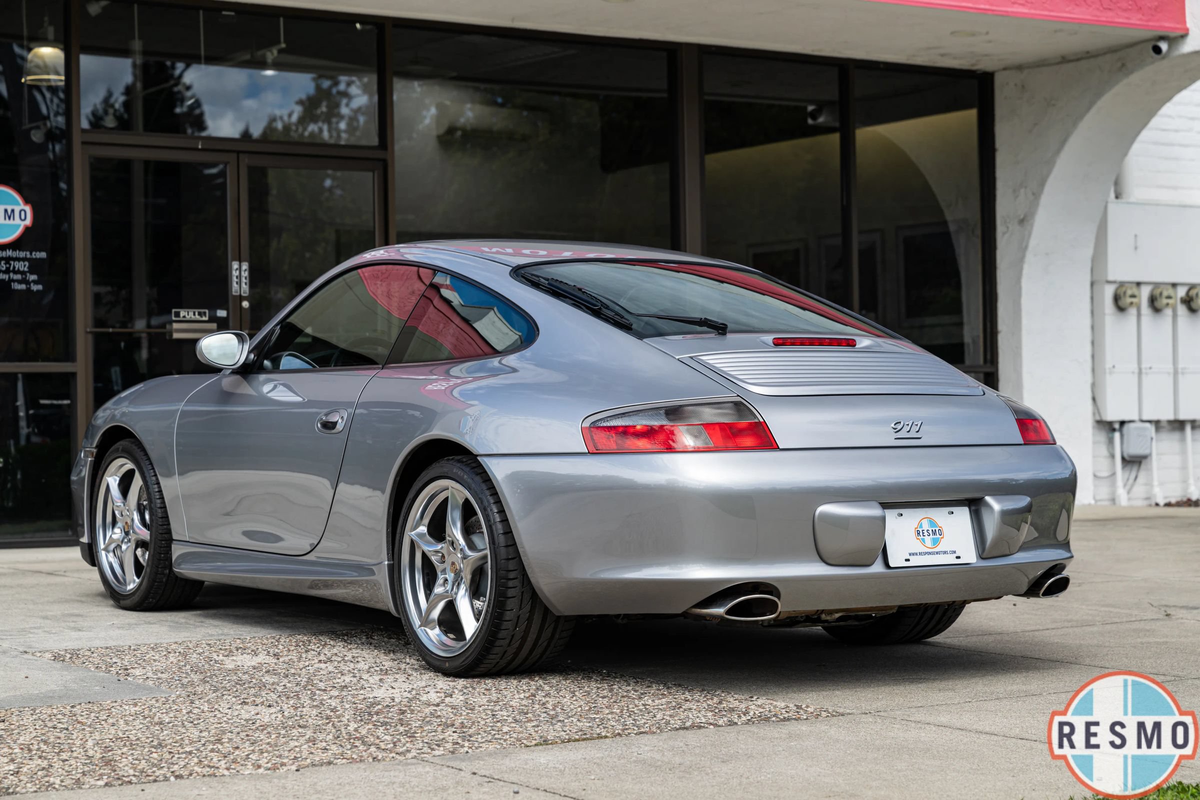 Used 2004 Porsche 911 40th Anniversary RWD image 4