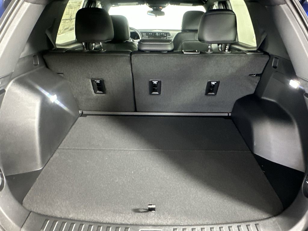 New 2026 GMC Terrain Elevation w/ Elevation Premium Package AWD/4WD image 25