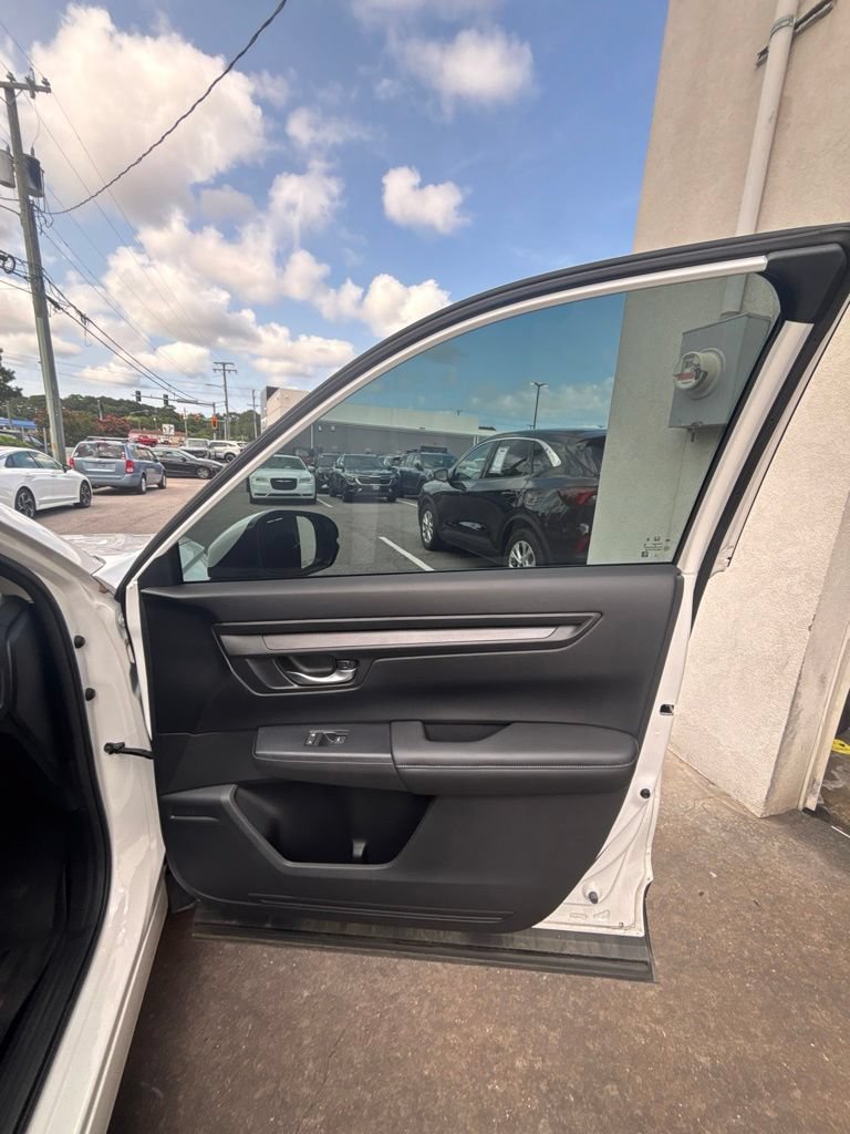 Used 2023 Honda CR-V EX image 22