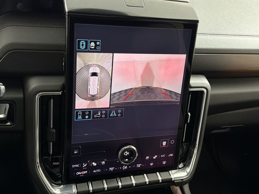 New 2026 GMC Yukon XL Denali w/ Sun & Power Step Package image 19