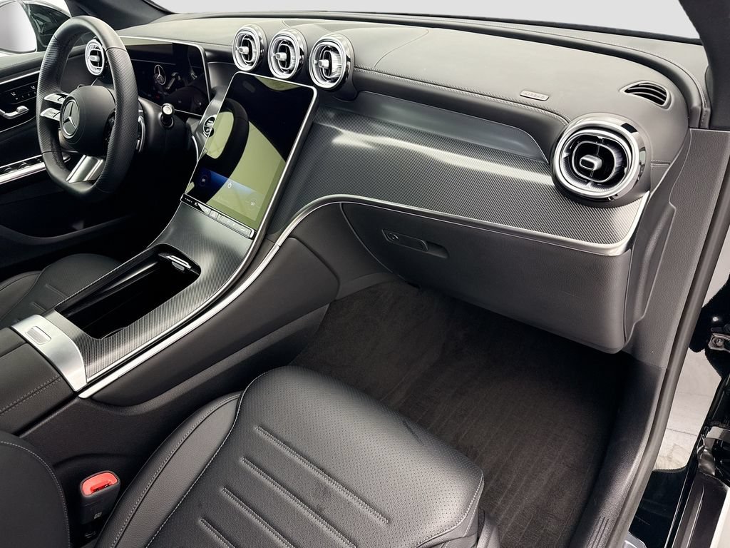 Certified 2026 Mercedes-Benz GLC 300 4MATIC image 16