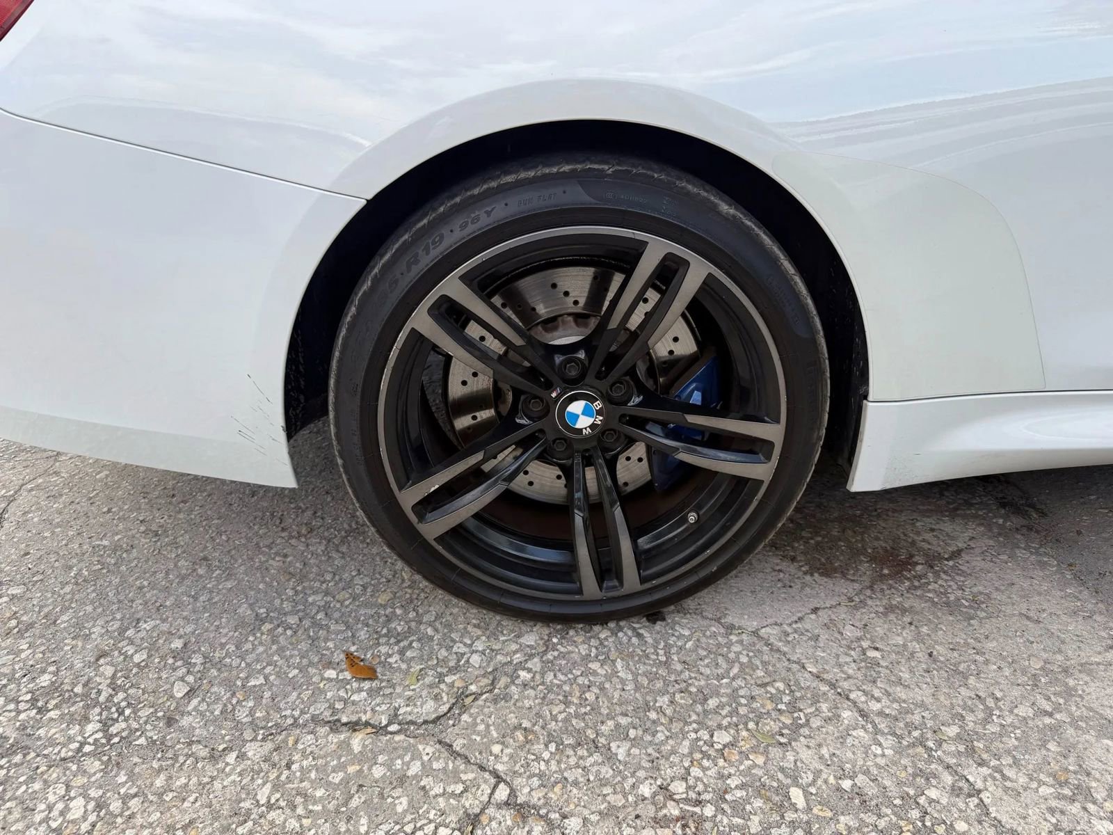 Used 2015 BMW M4 Convertible image 20