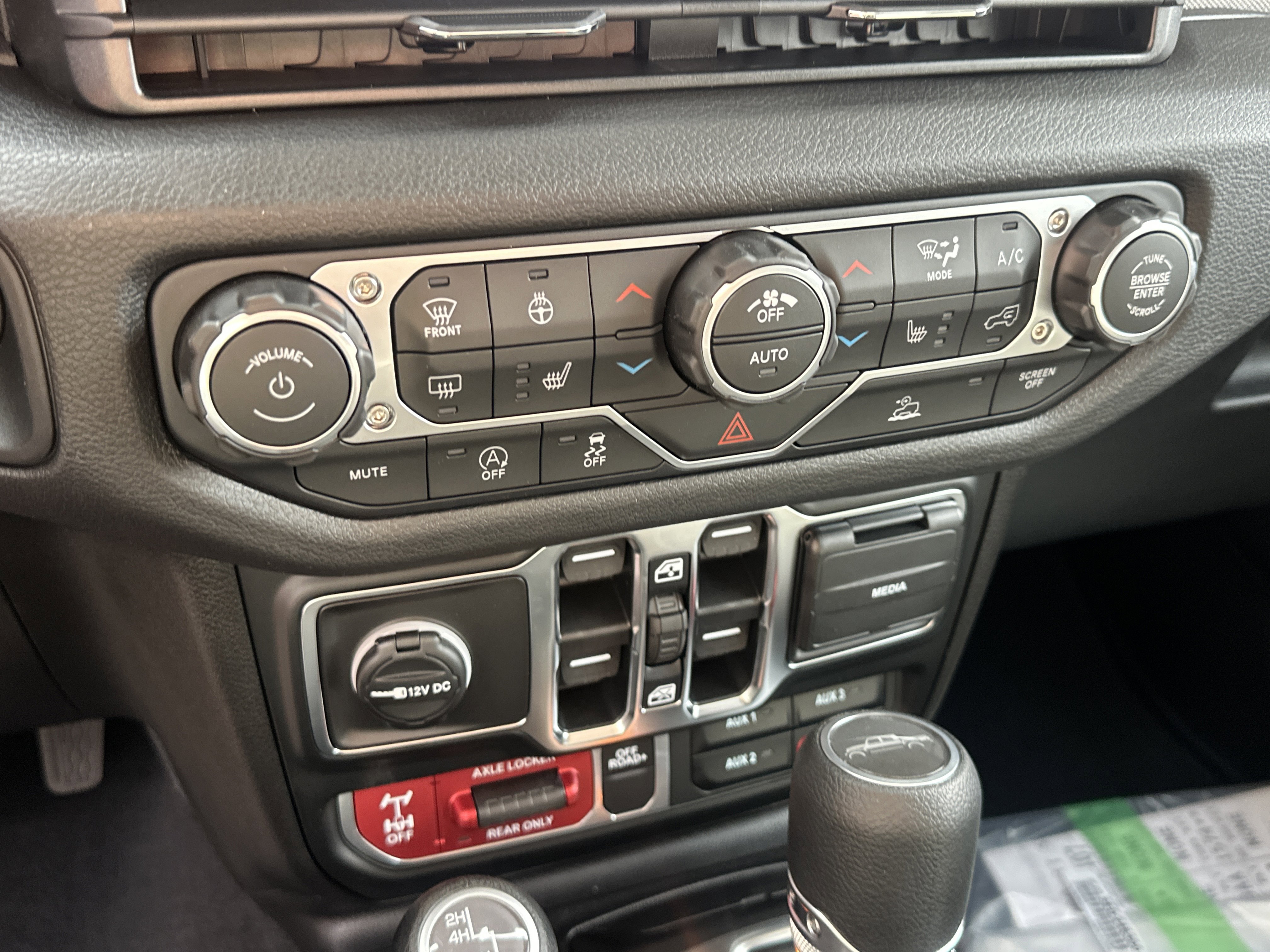 New 2026 Jeep Gladiator Willys image 5