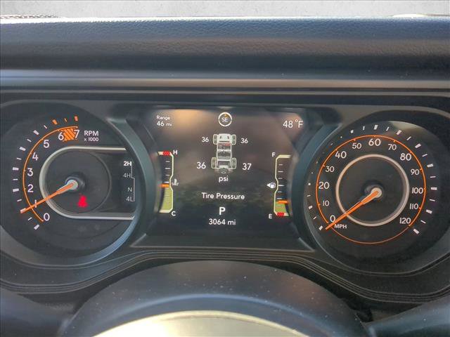 Used 2025 Jeep Wrangler Sport image 11