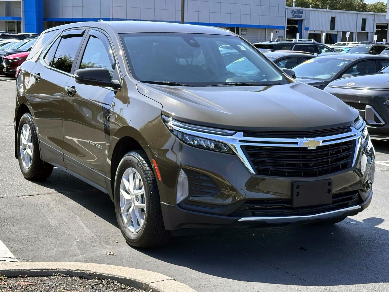 Used 2023 Chevrolet Equinox LT AWD/4WD image 5