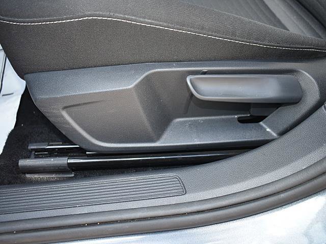 Used 2025 Volkswagen Jetta S image 11