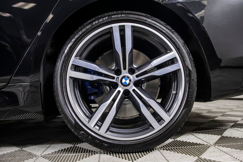 Used 2017 BMW 750i image 43