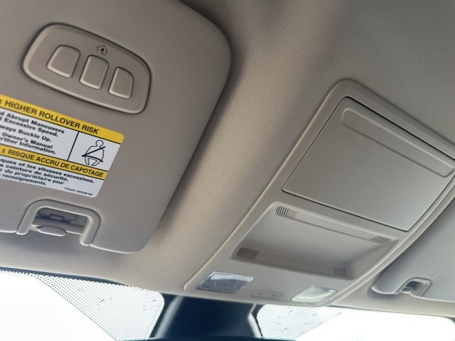 Used 2021 Ford Ranger Lariat w/ Equipment Group 501A High image 43