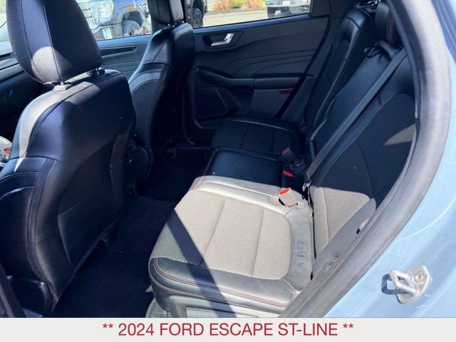 Used 2024 Ford Escape ST-Line AWD/4WD image 14