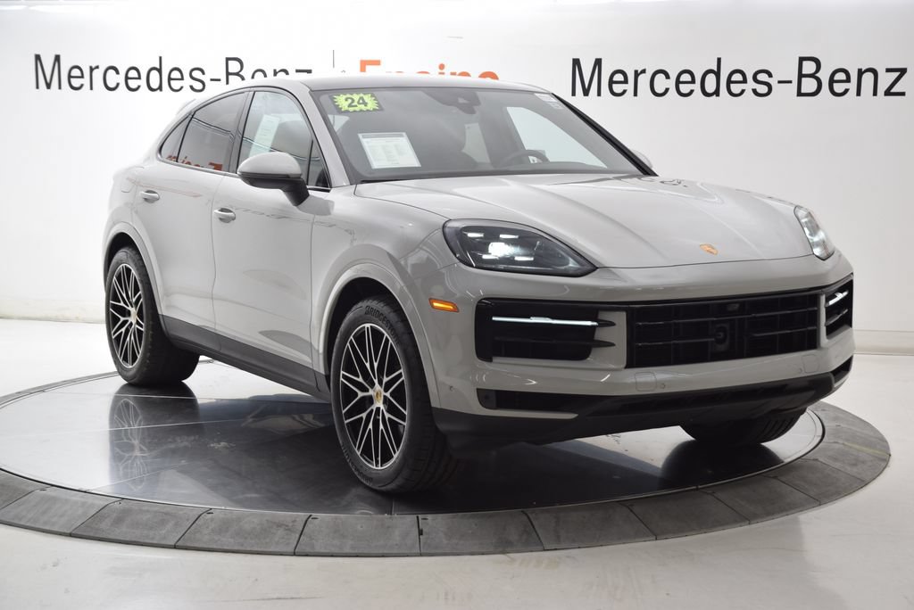 Used 2024 Porsche Cayenne Coupe AWD/4WD image 8