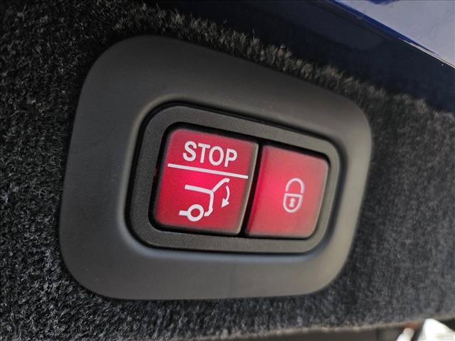 Used 2026 Aston Martin DBX 707 AWD/4WD image 29