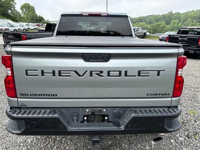 Used 2024 Chevrolet Silverado 2500 Custom w/ Custom Value Package AWD/4WD image 4