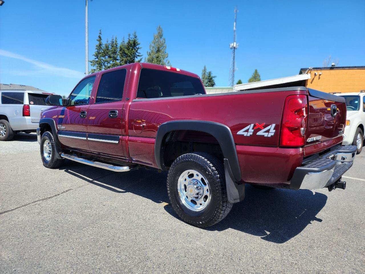 Used 2003 Chevrolet Silverado 2500 LT AWD/4WD image 10