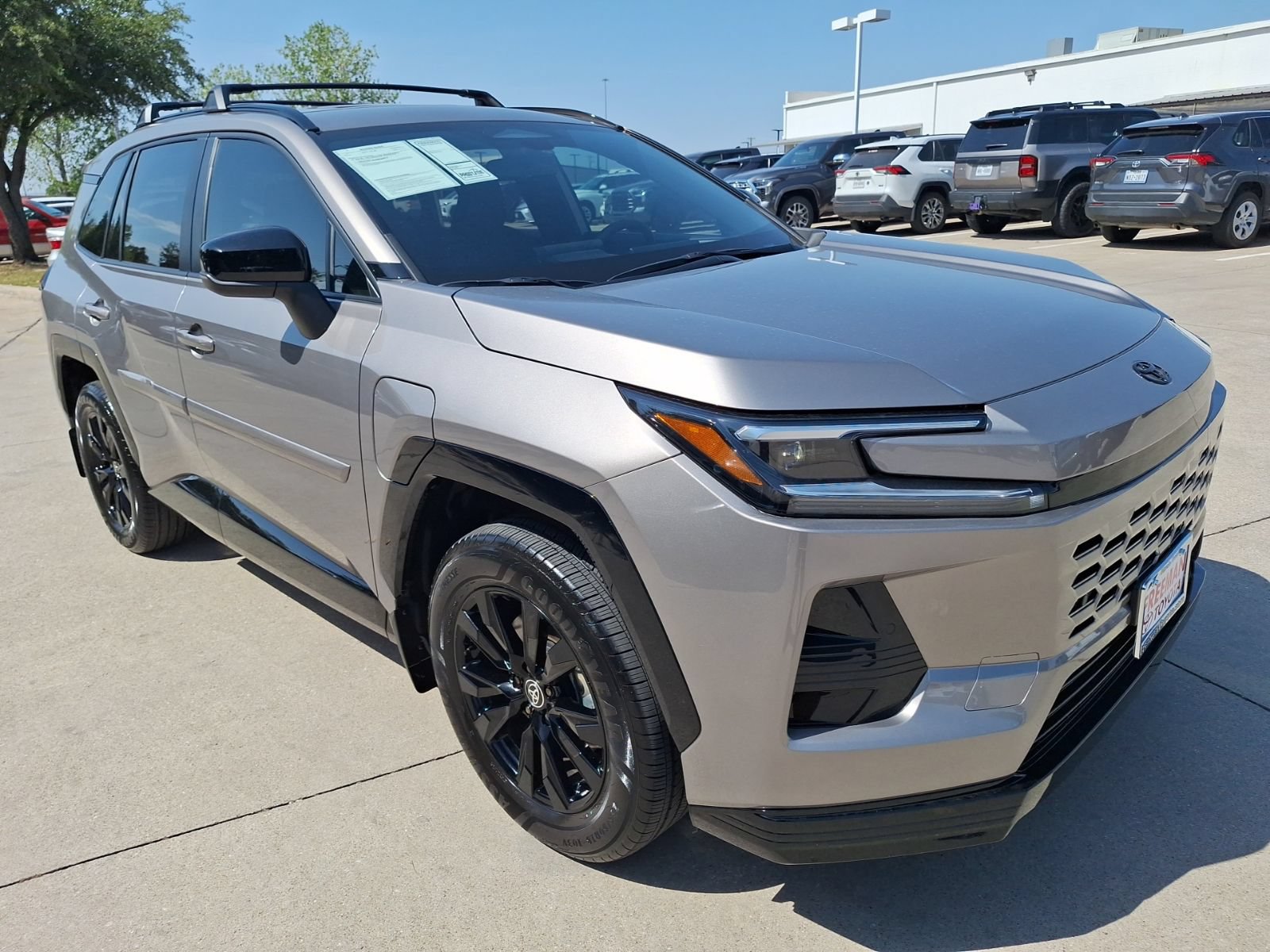 Used 2026 Toyota RAV4 SE AWD/4WD image 8