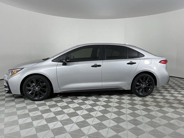 Used 2025 Toyota Corolla SE image 10