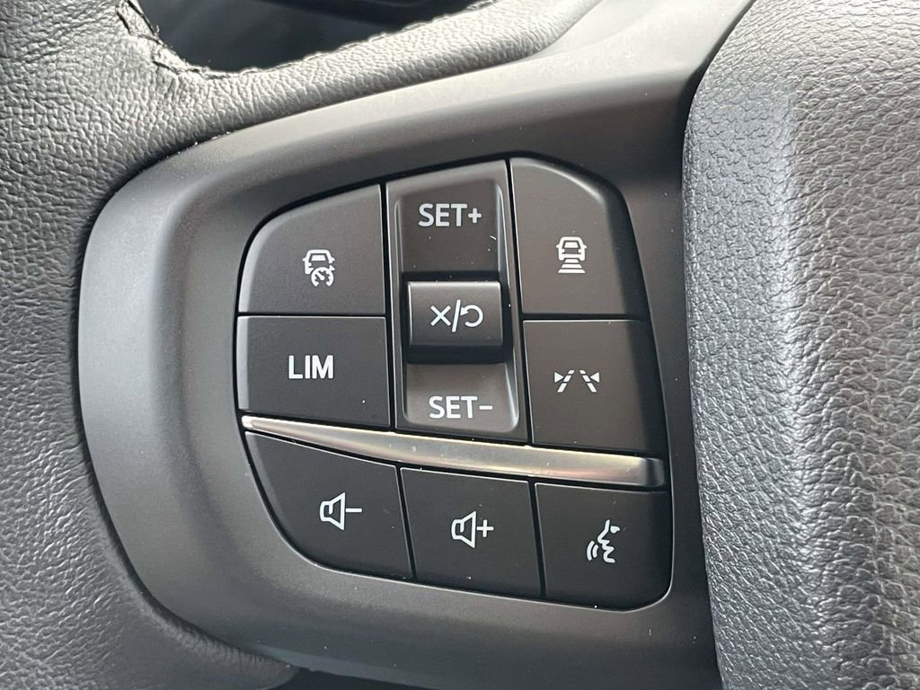 Used 2024 Ford Ranger Lariat w/ FX4 Off-Road Package image 10