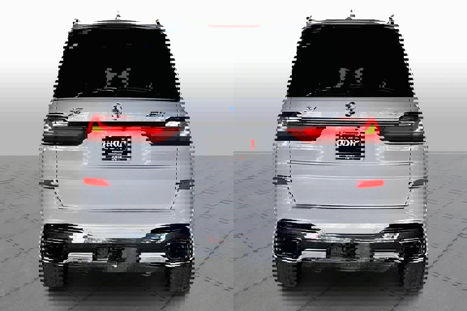 Used 2019 BMW X7 xDrive50i w/ M Sport Package image 4