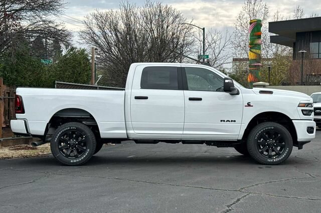 New 2026 RAM 2500 Big Horn AWD/4WD image 3