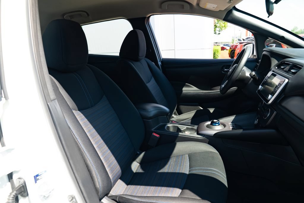 Used 2024 Nissan Leaf S FWD image 24