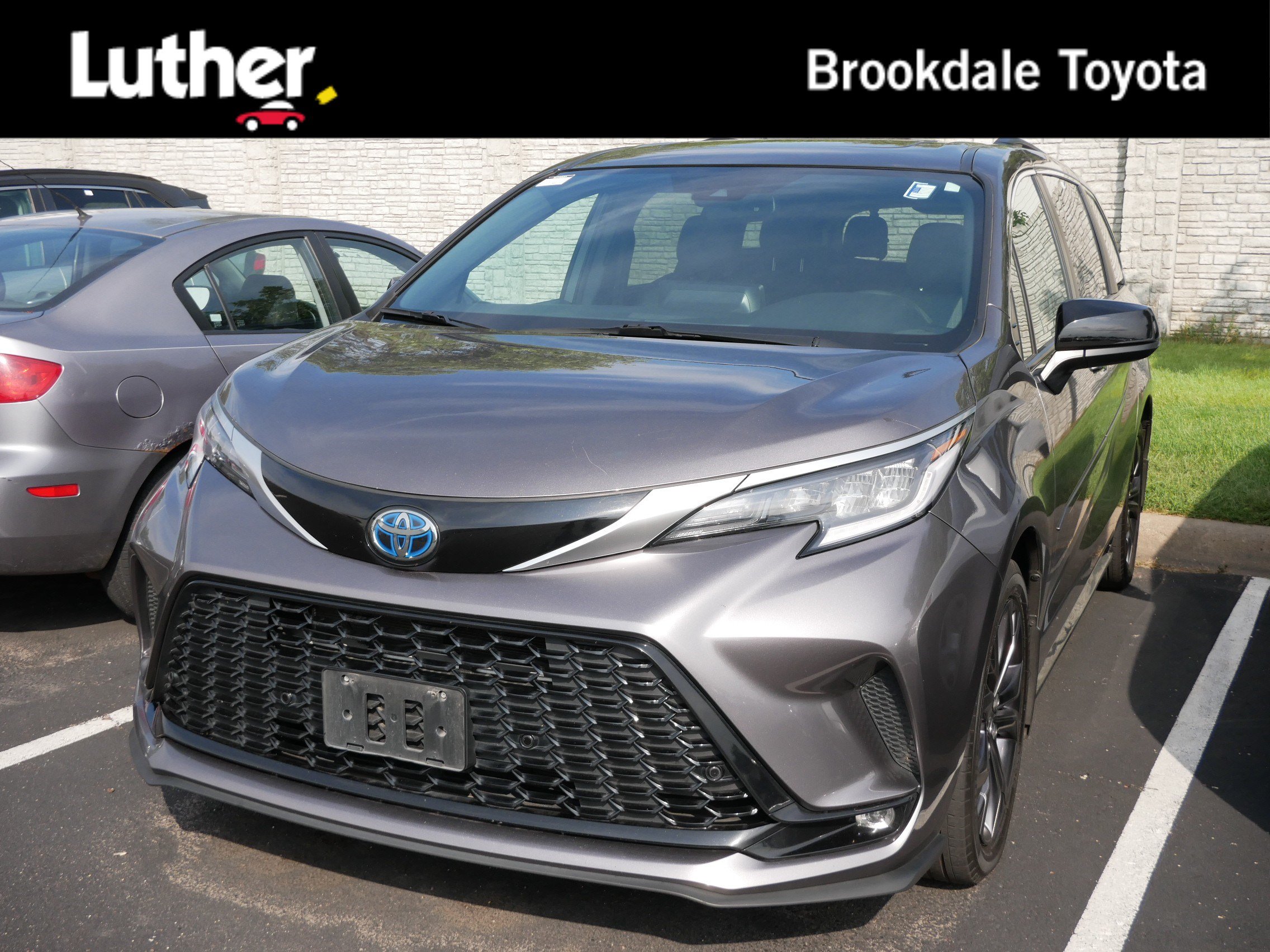 Certified 2022 Toyota Sienna XSE