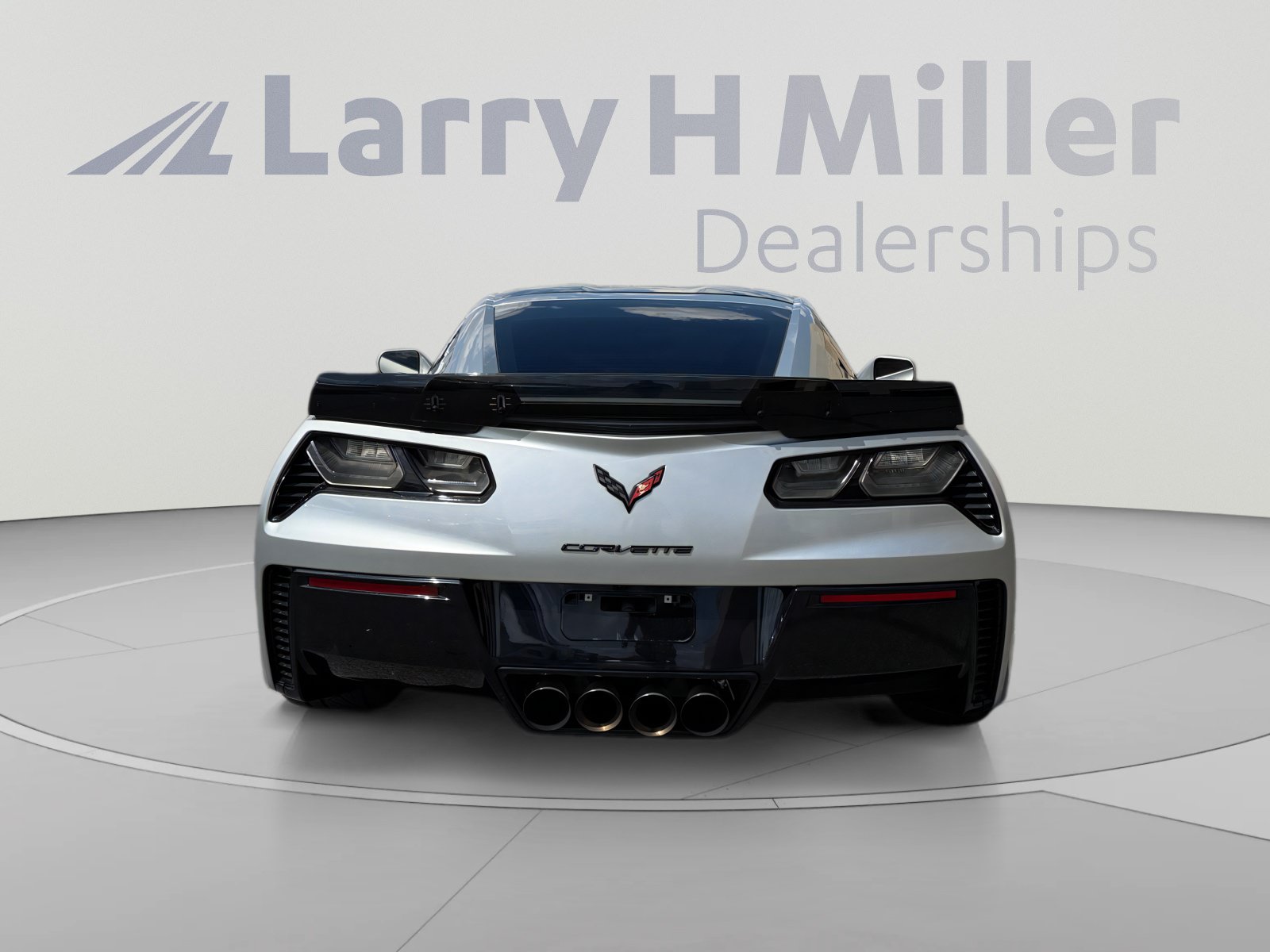 Used 2016 Chevrolet Corvette Z06 w/ 3LZ Preferred Equipment Group RWD image 4