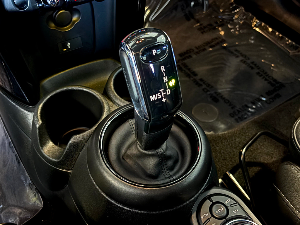 Used 2024 MINI Cooper S FWD image 15