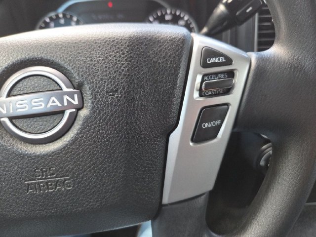 Used 2023 Nissan Titan S AWD/4WD image 31
