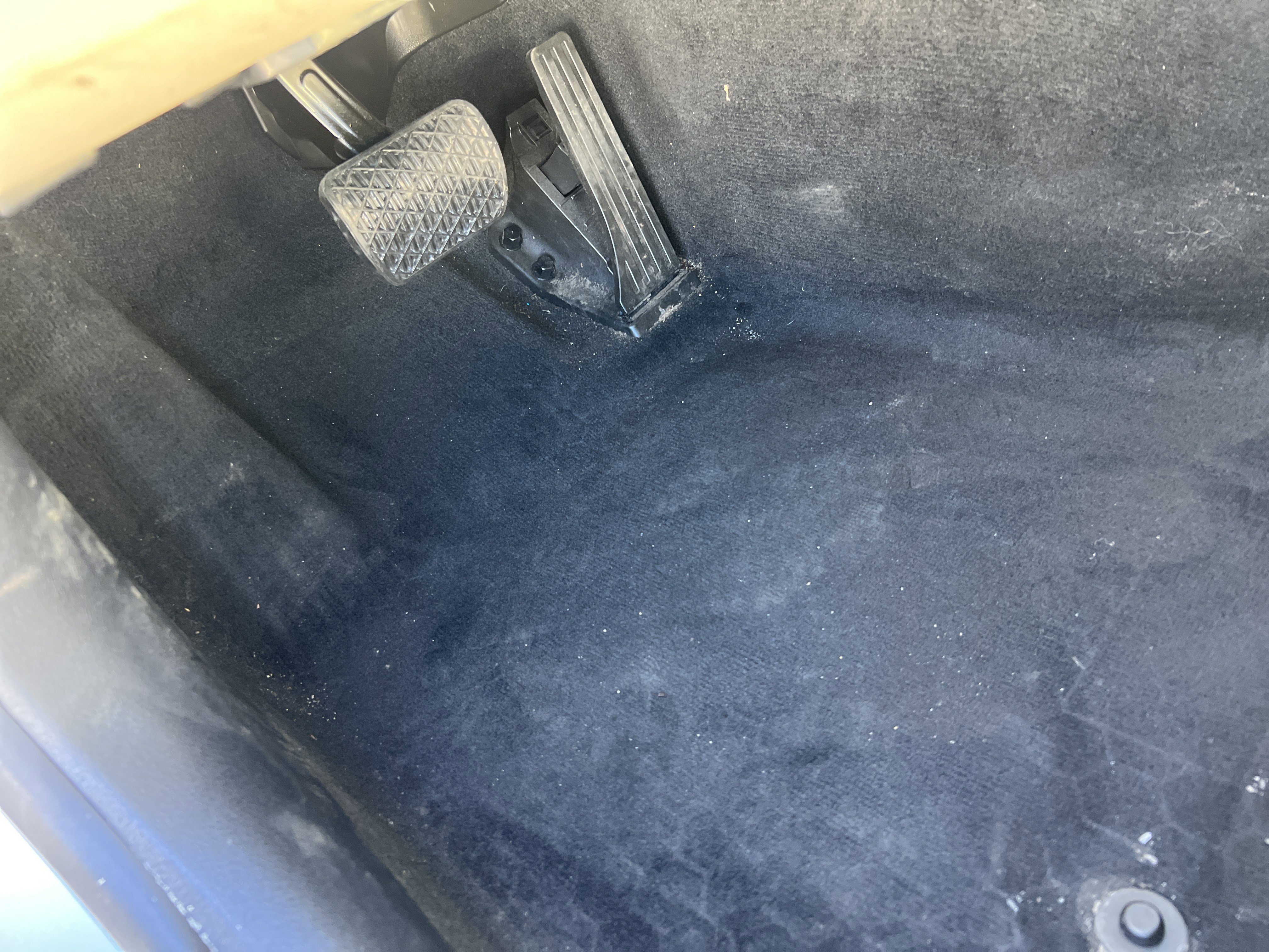 Used 2023 Mercedes-Benz C 300 4MATIC Sedan w/ Pinnacle Trim Package image 17