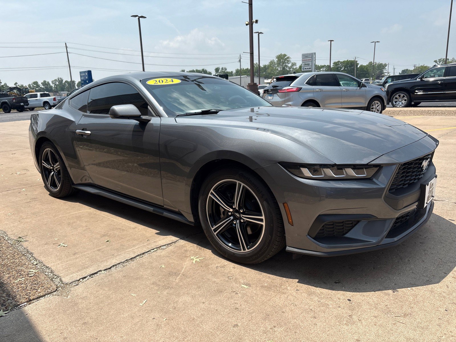 Used 2024 Ford Mustang Premium image 7