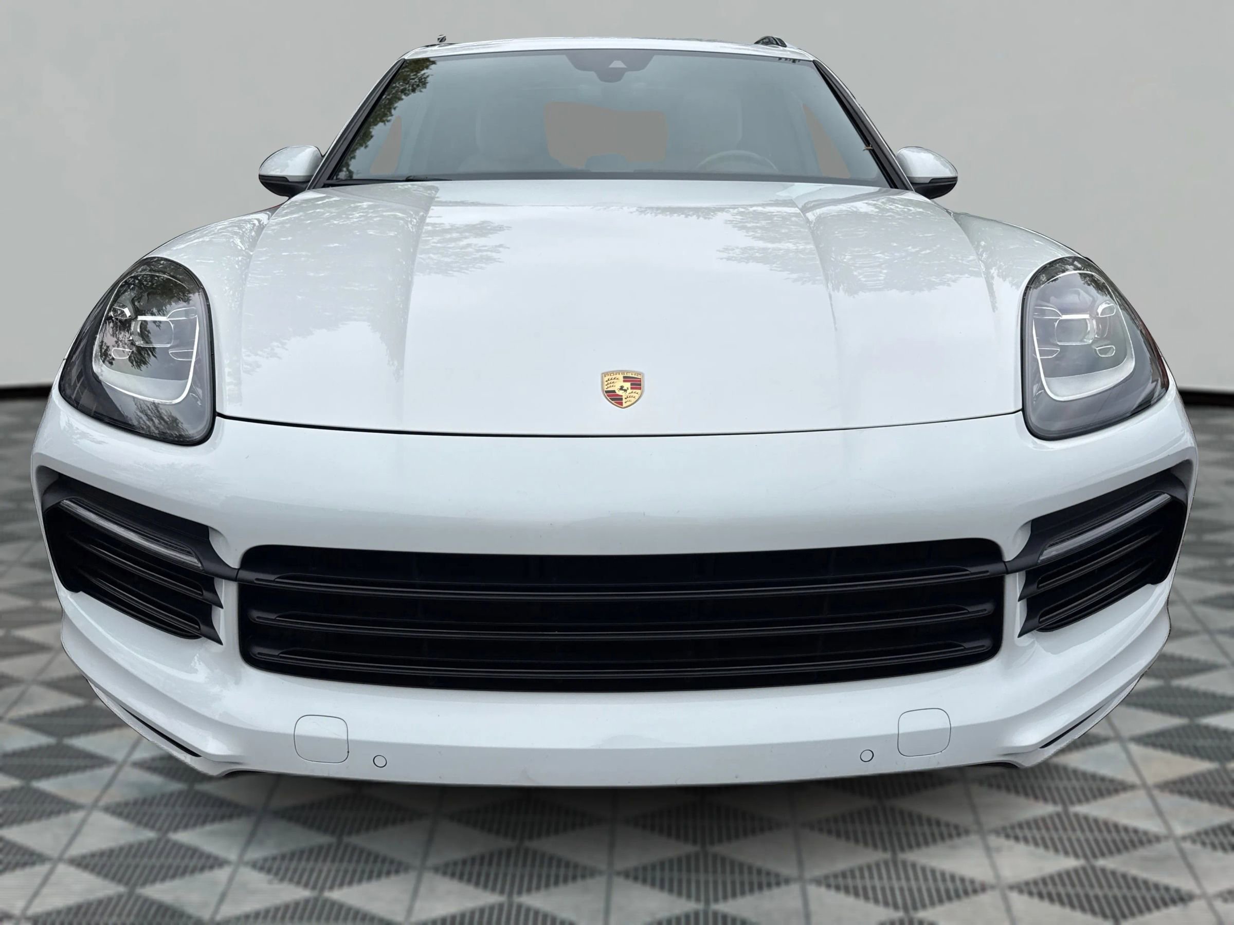 Used 2019 Porsche Cayenne AWD/4WD image 22