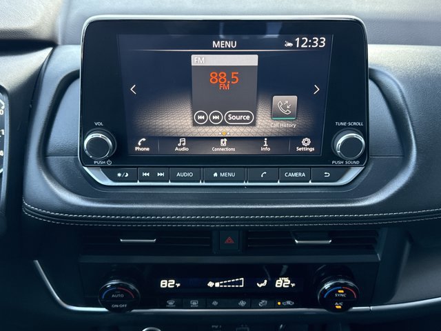 Certified 2023 Nissan Rogue SV image 16