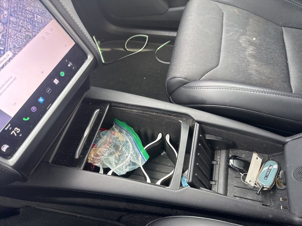 Used 2018 Tesla Model X 75D image 10