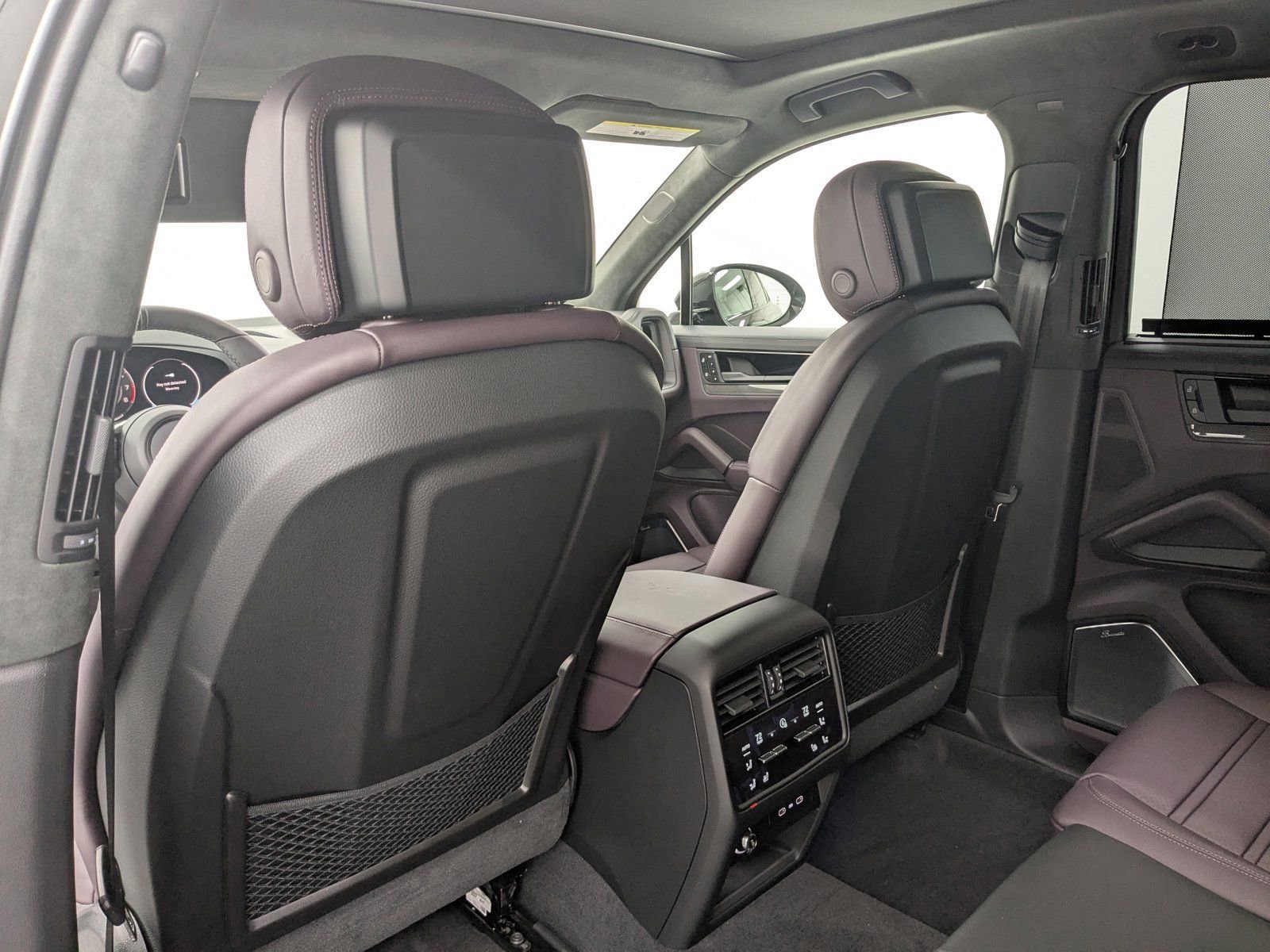 New 2026 Porsche Cayenne GTS image 21