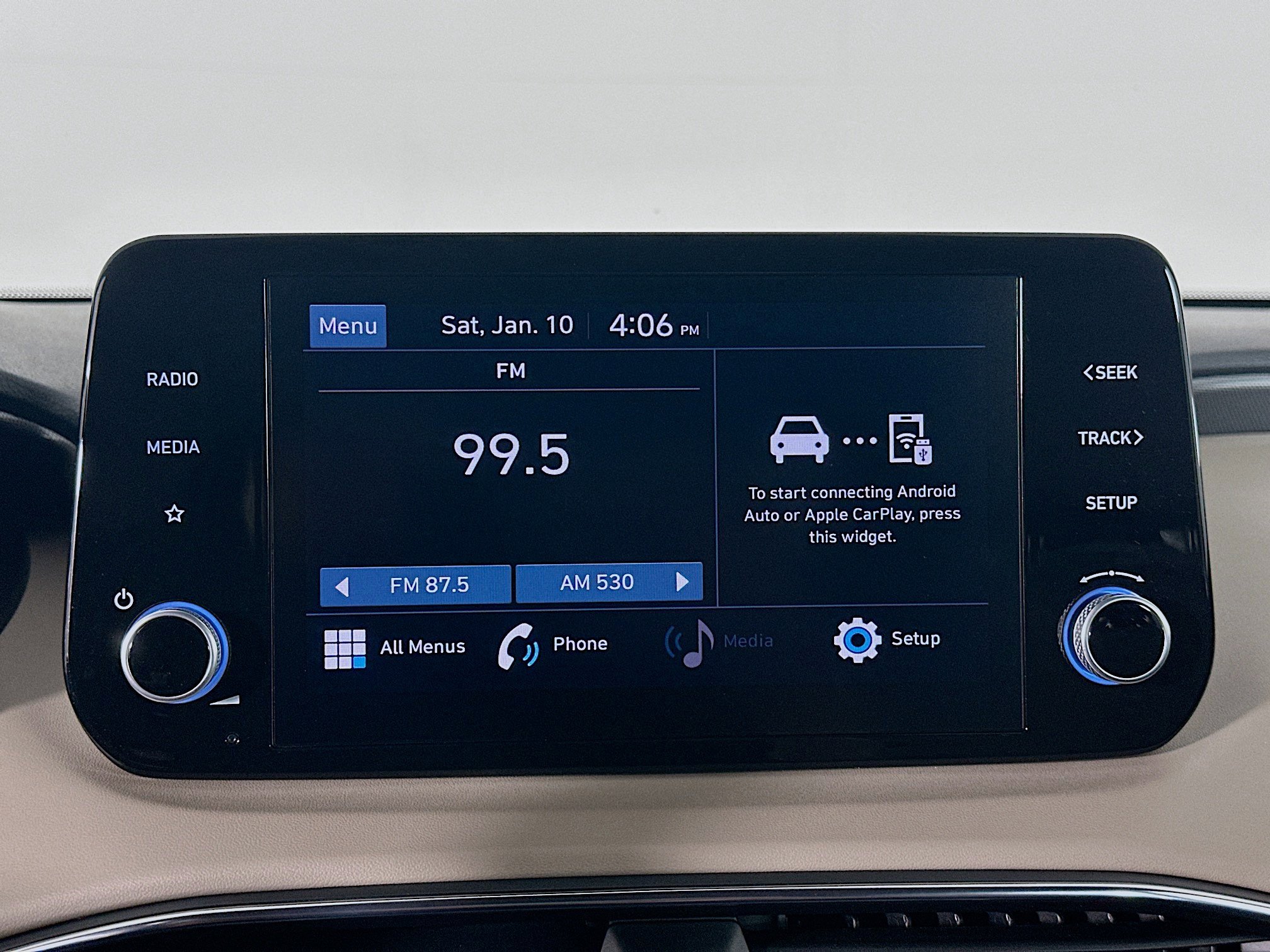 Used 2023 Hyundai Santa Fe SE image 21