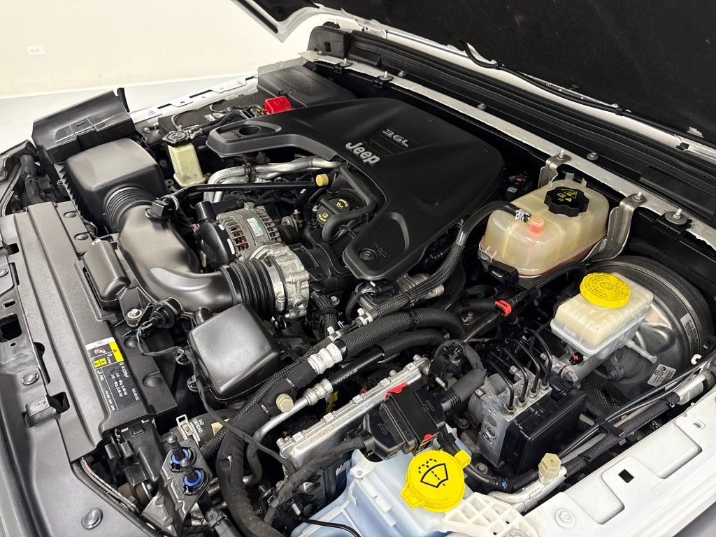 Used 2020 Jeep Wrangler Unlimited Sport image 12
