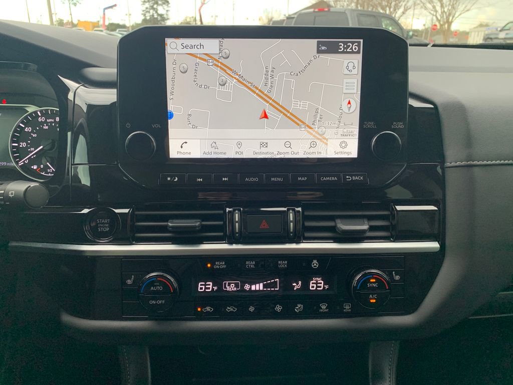 Used 2025 Nissan Pathfinder SL image 16