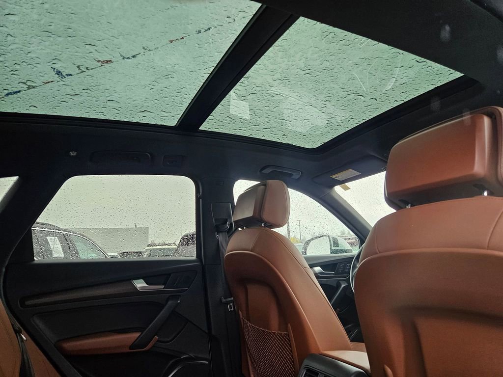 Used 2021 Audi Q5 2.0T Premium w/ Convenience Package image 35