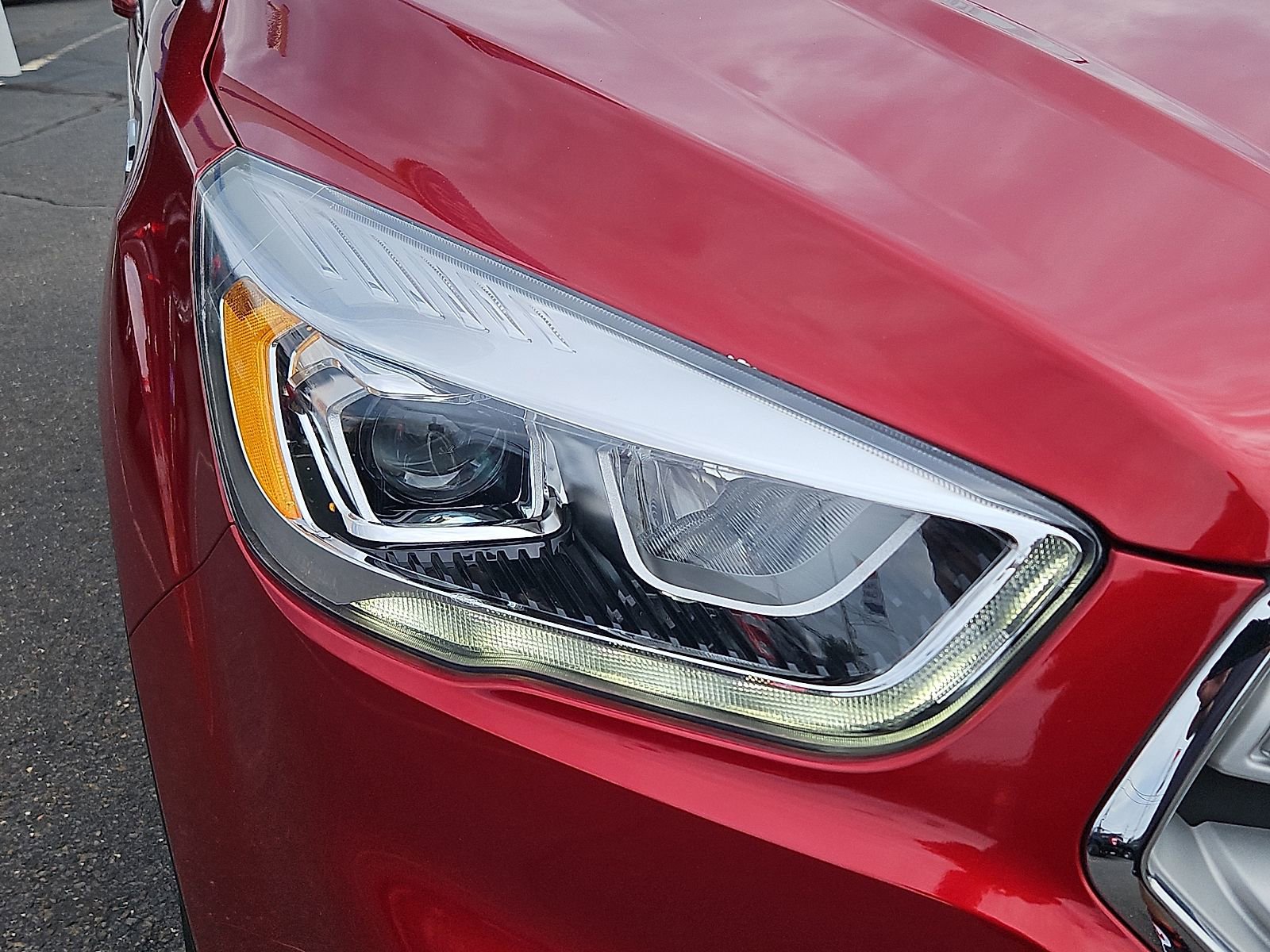 Used 2018 Ford Escape SEL image 10