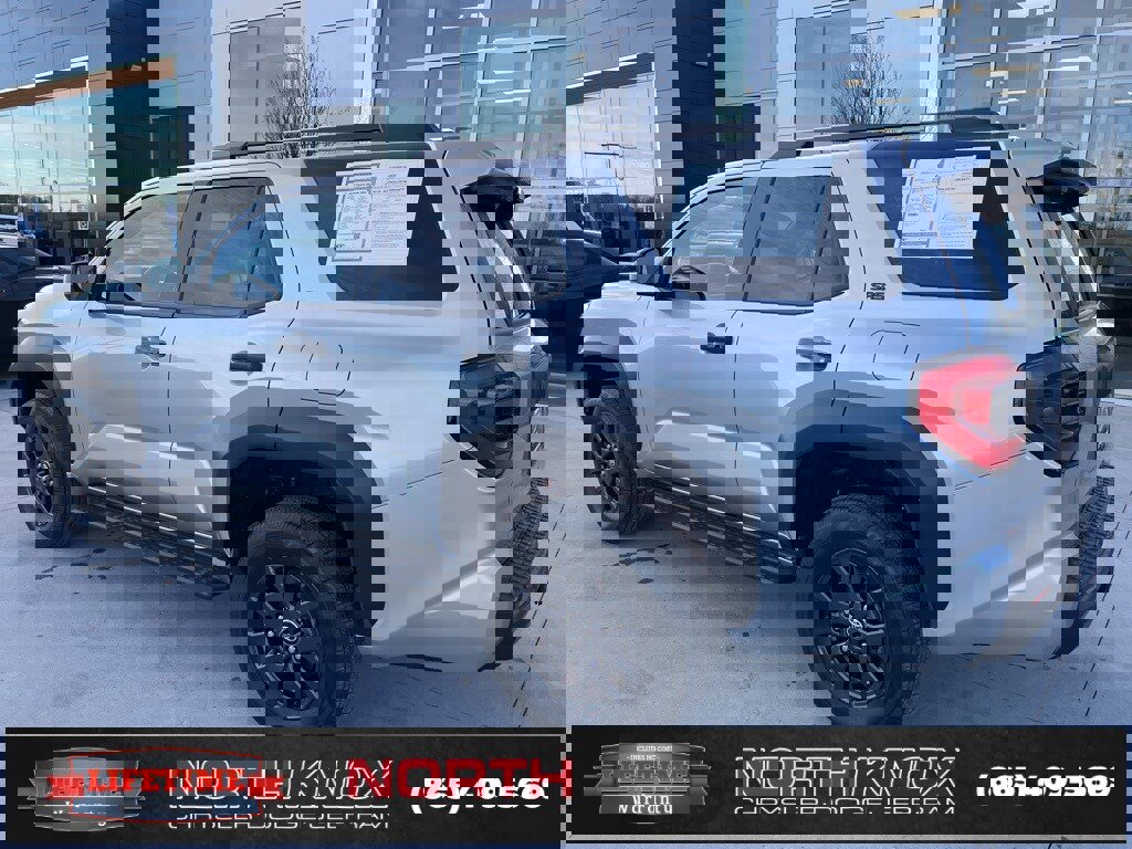 Used 2025 Toyota 4Runner SR5 image 16