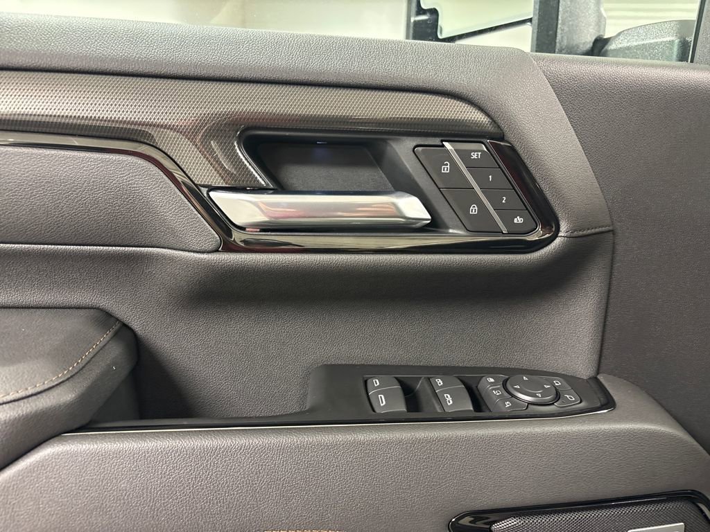 New 2026 GMC Sierra 2500 AT4 image 22