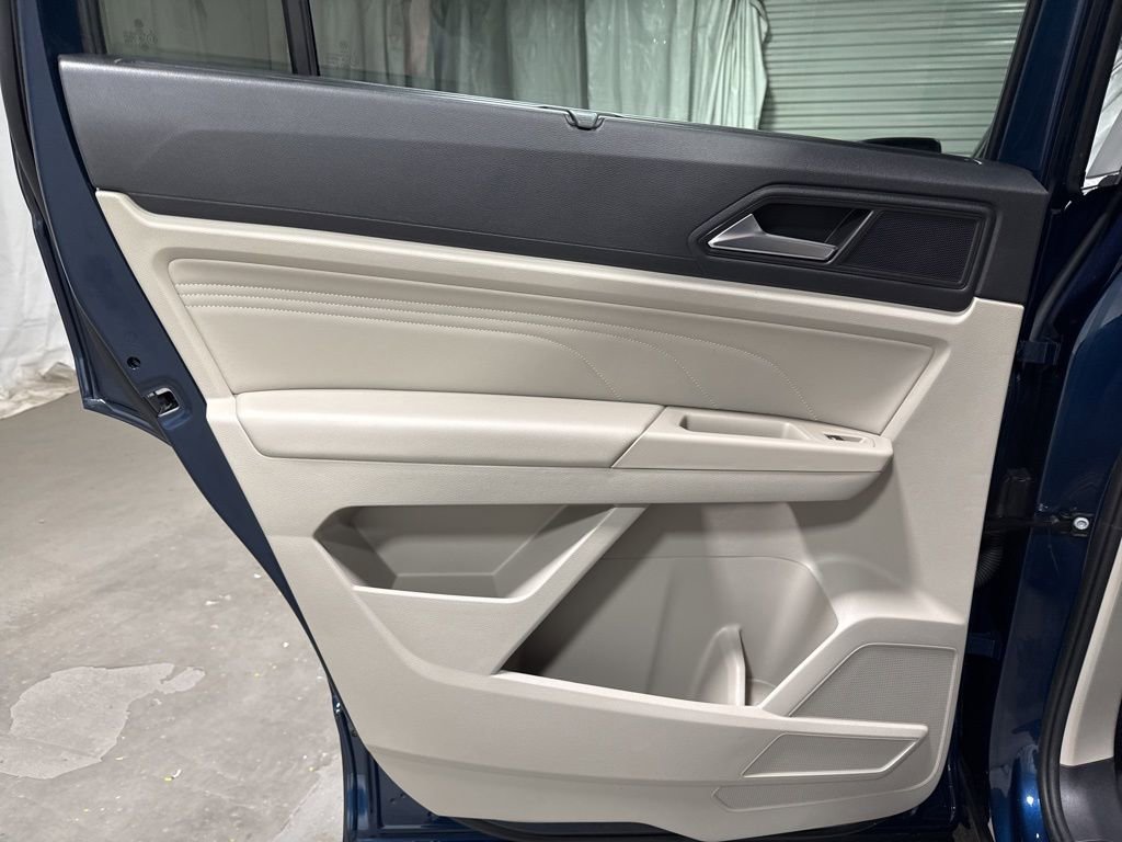 Used 2023 Volkswagen Atlas SE image 15