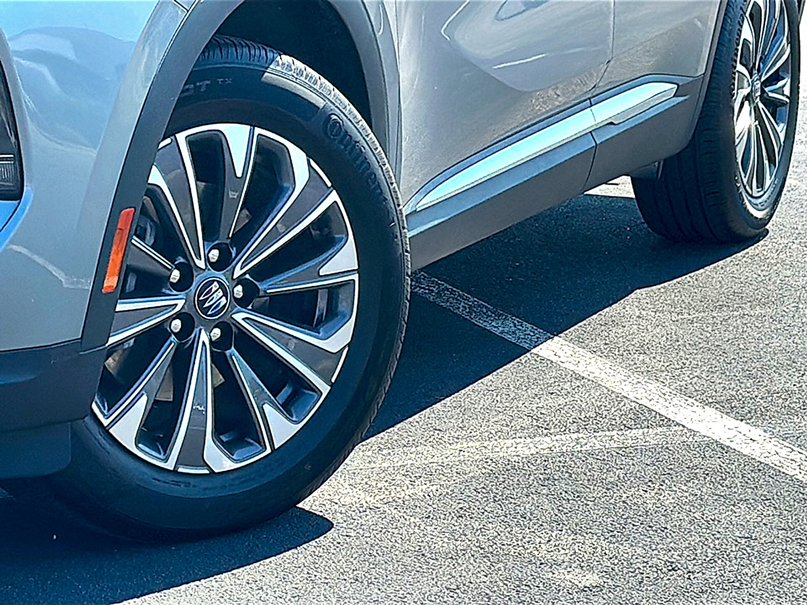 New 2026 Buick Envision Preferred AWD/4WD image 3
