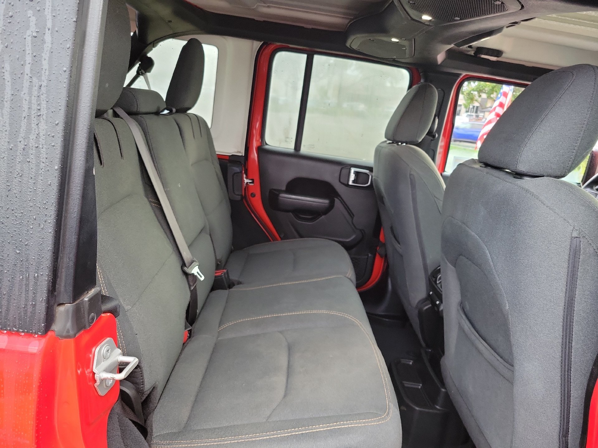 Certified 2024 Jeep Wrangler Unlimited AWD/4WD image 16