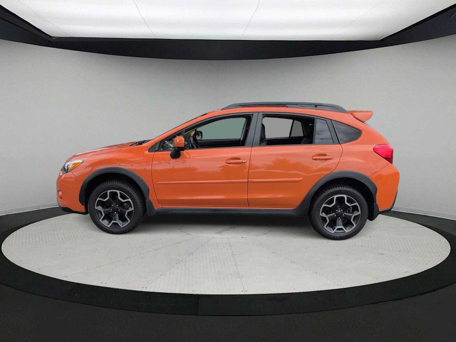 Used 2014 Subaru Crosstrek 2.0i Limited AWD/4WD image 5