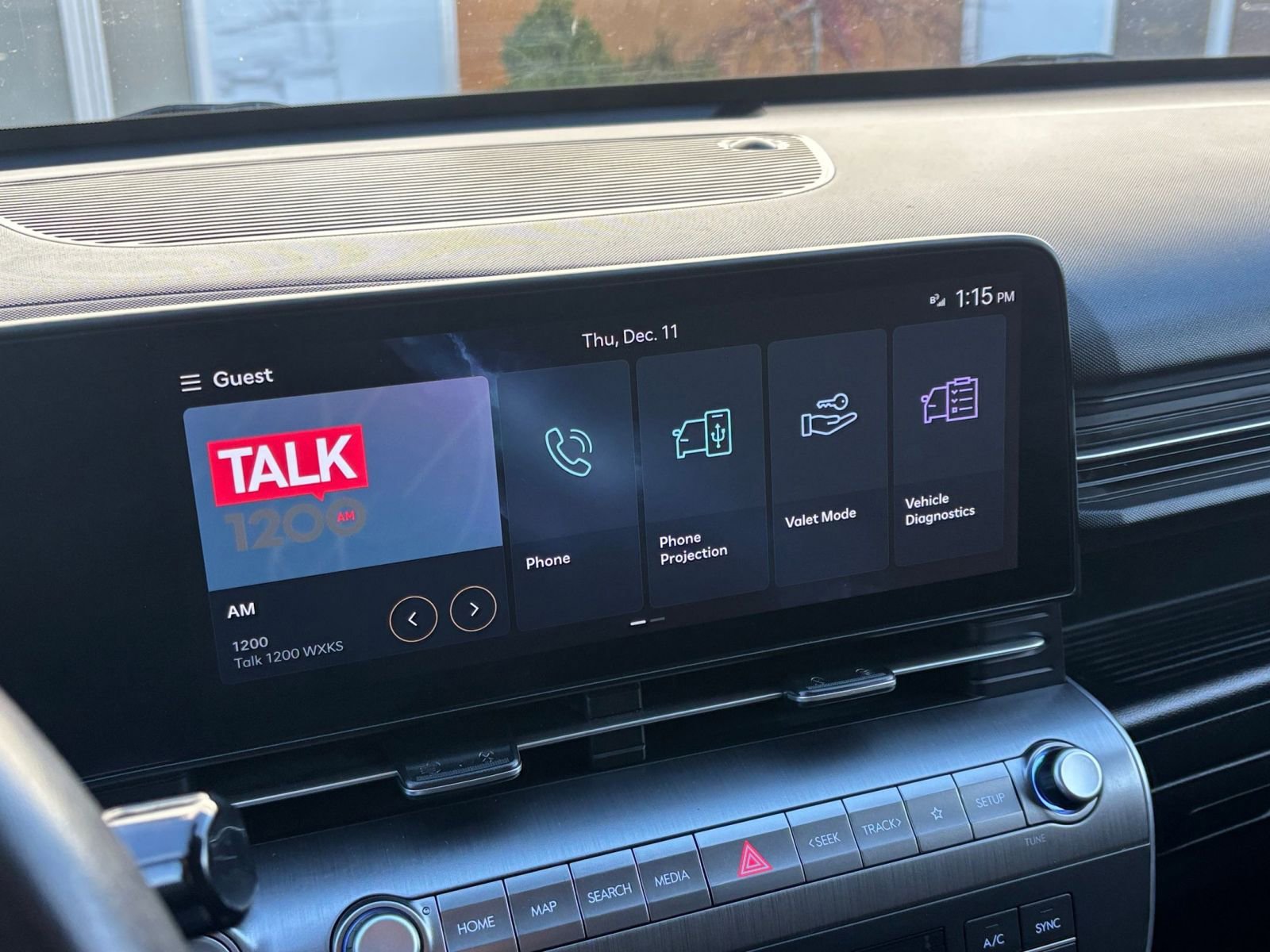 Used 2025 Hyundai Kona SEL image 20