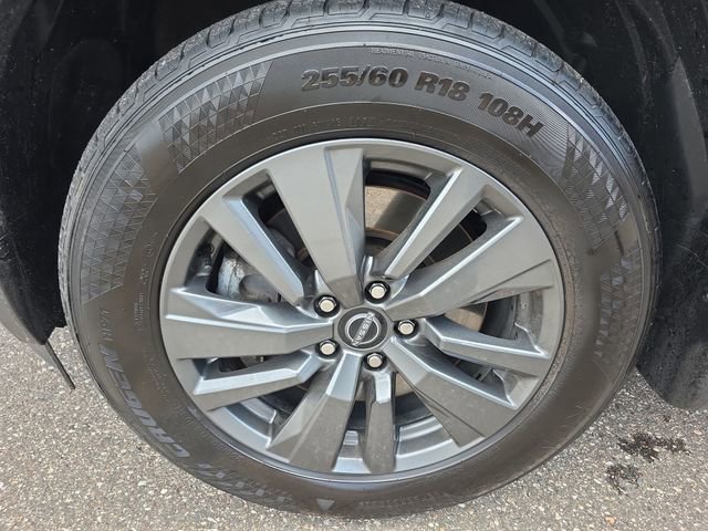 Certified 2024 Nissan Pathfinder SV w/ SV Premium Package image 10