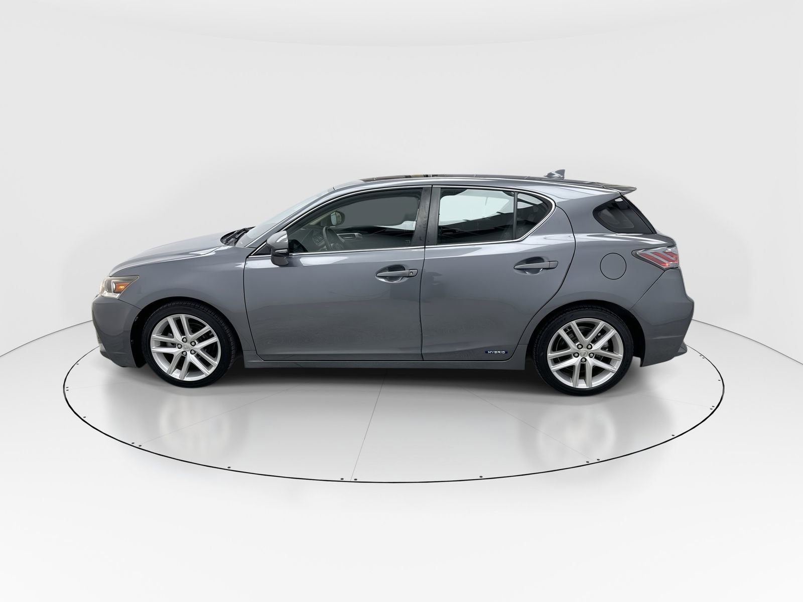 Used 2014 Lexus CT 200h image 4